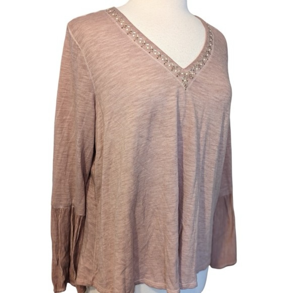 Knox Rose Women's Dusty Mauve Bell Sleeve Beaded V-Neck Flowy Knit Blouse